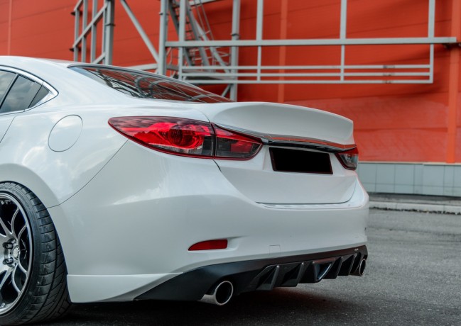 Крышка багажника var №1 место под номер "овал" для Mazda 6 (2013-н.в.) купить недорого с доставкой в Воронеж