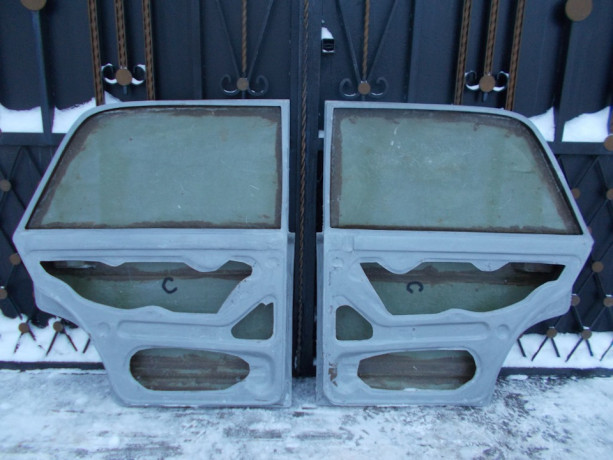 Комплект задних стеклопластиковых дверей для B@3 2105 купить недорого с доставкой в Воронеж