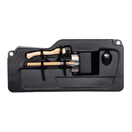 Накладка на дверь багажника B@3 2123 Chevrolet Niv@ (сапёрная лопатка+топорик) купить недорого с доставкой в Воронеж