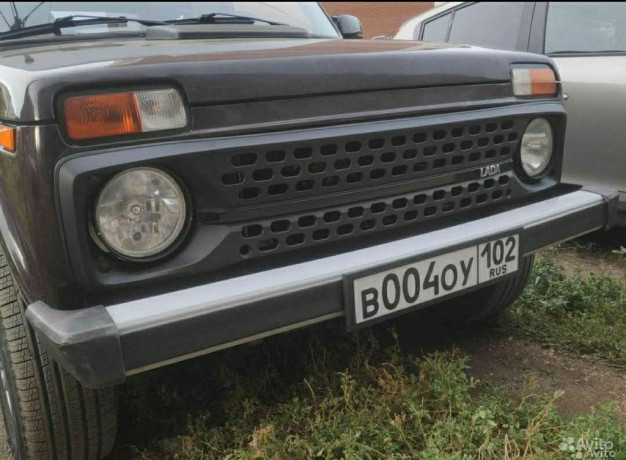 Решетка радиатора «Магнум 2» матовая для B@3 2121 купить недорого с доставкой в Воронеж