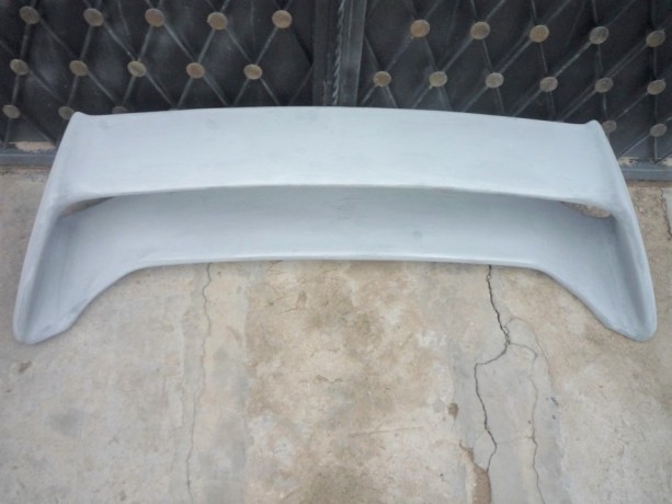 Спойлер универсальный "Subaru style" стеклопластиковый купить недорого с доставкой в Воронеж