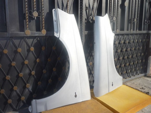 Комплект передних крыльев для B@3 2170, 2171, 2172 "L@DA Prior@" (стеклопластик) купить недорого с доставкой в Воронеж