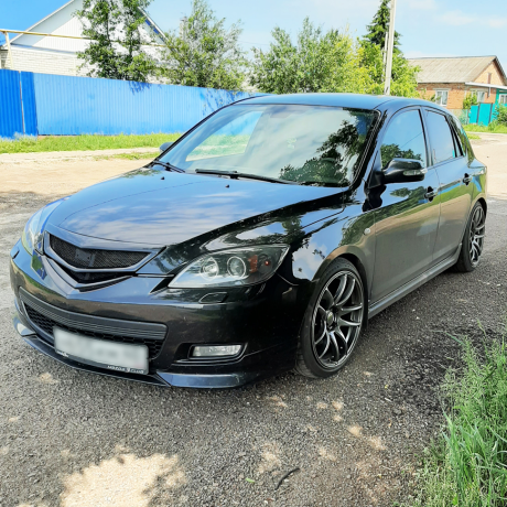 Решетка радиатора "Спорт" для Mazda 3, хэтчбэк (2003-2009) купить недорого с доставкой в Воронеж